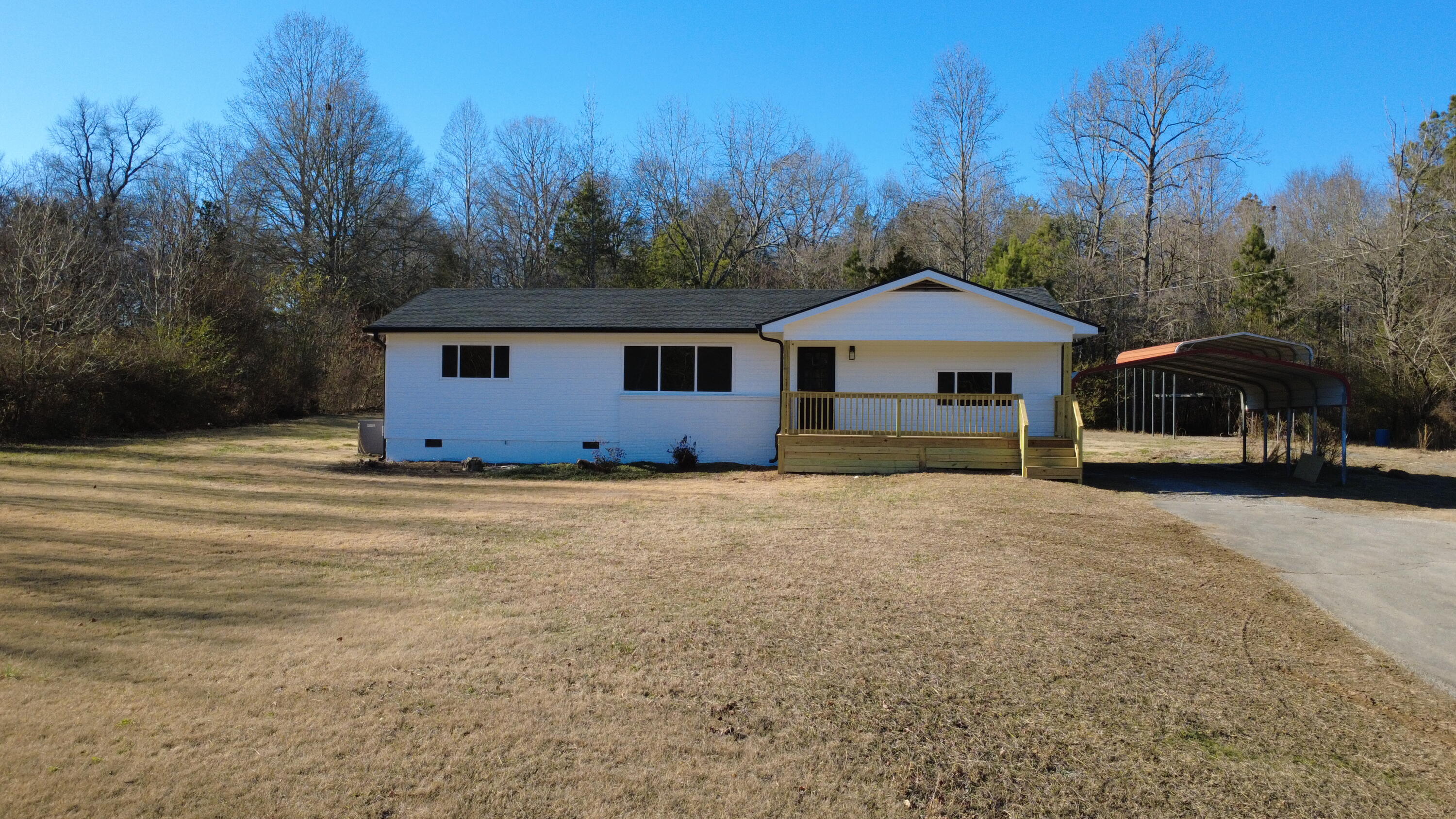 9323 Highway 58 Harrison, TN 37341 - Photo 4 of 13 DJI_0001