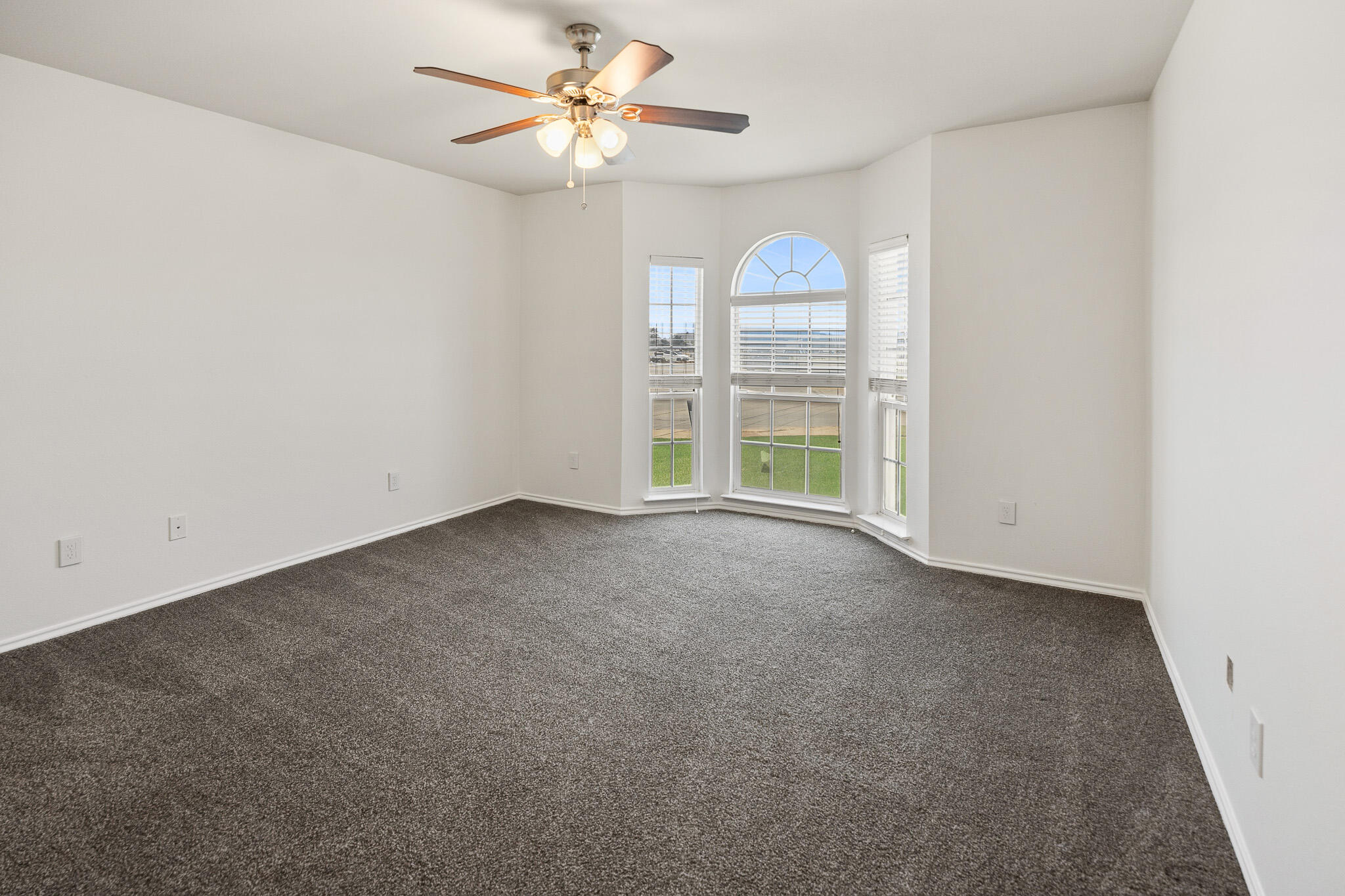 6502 89th Street Lubbock, TX 79424 - Photo 6 of 26 DSC00527