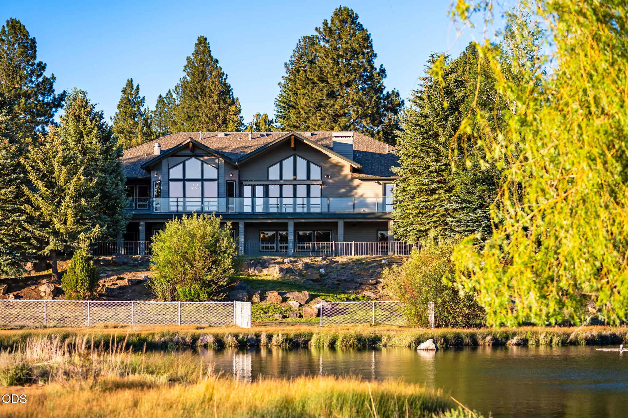 21955 Rickard Road Bend, OR 97702 - Photo 48 of 50