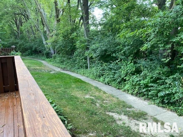 82 Country Place Springfield, IL 62703 - Photo 24 of 30