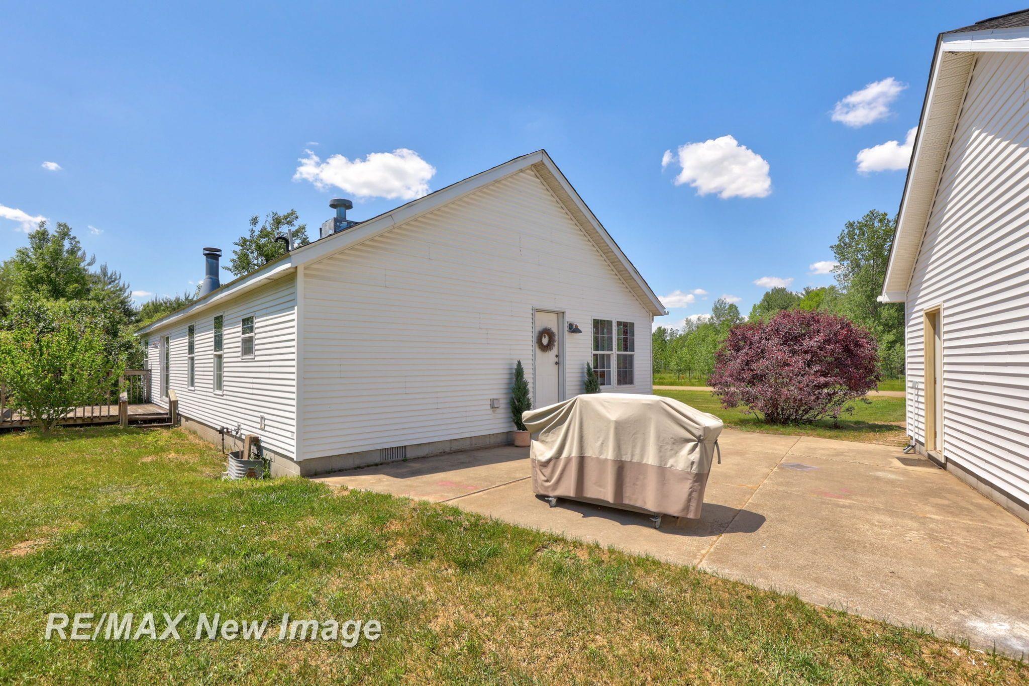 15905 West Burt Road Chesaning, MI 48616 - Photo 37 of 76 50143281-d7f8ae88-11a4-4c78-8047-89ff312a1c49.JPG