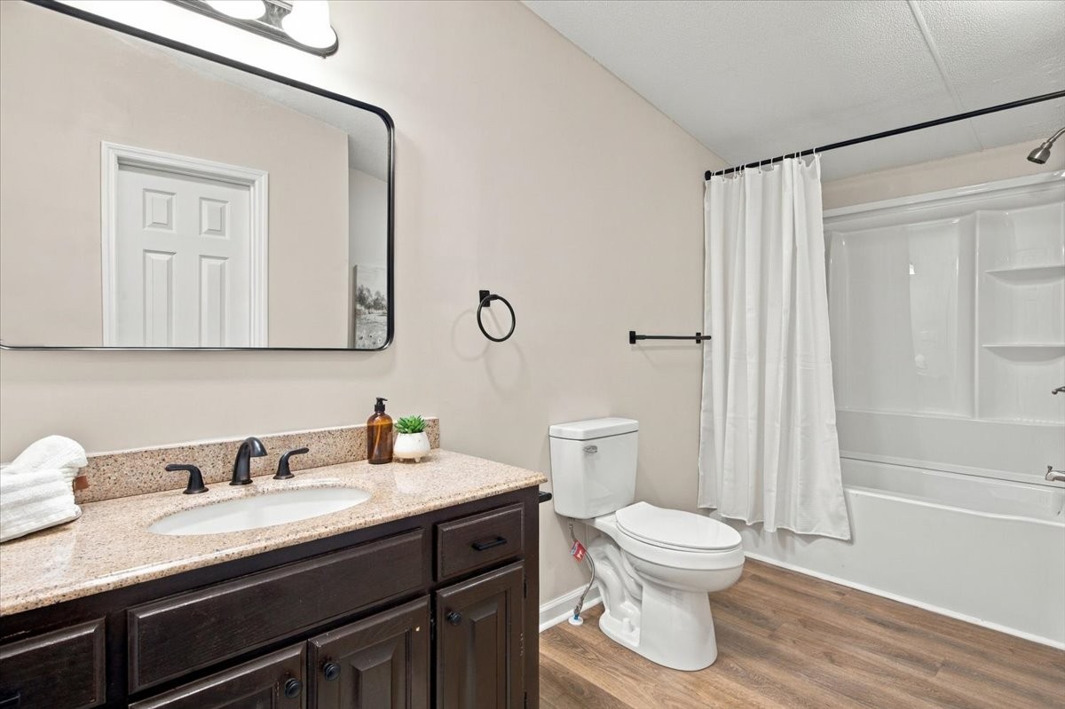 10404 Ridgecrest Drive Bon Aqua, TN 37025 - Photo 17 of 37 Gallery Image 17