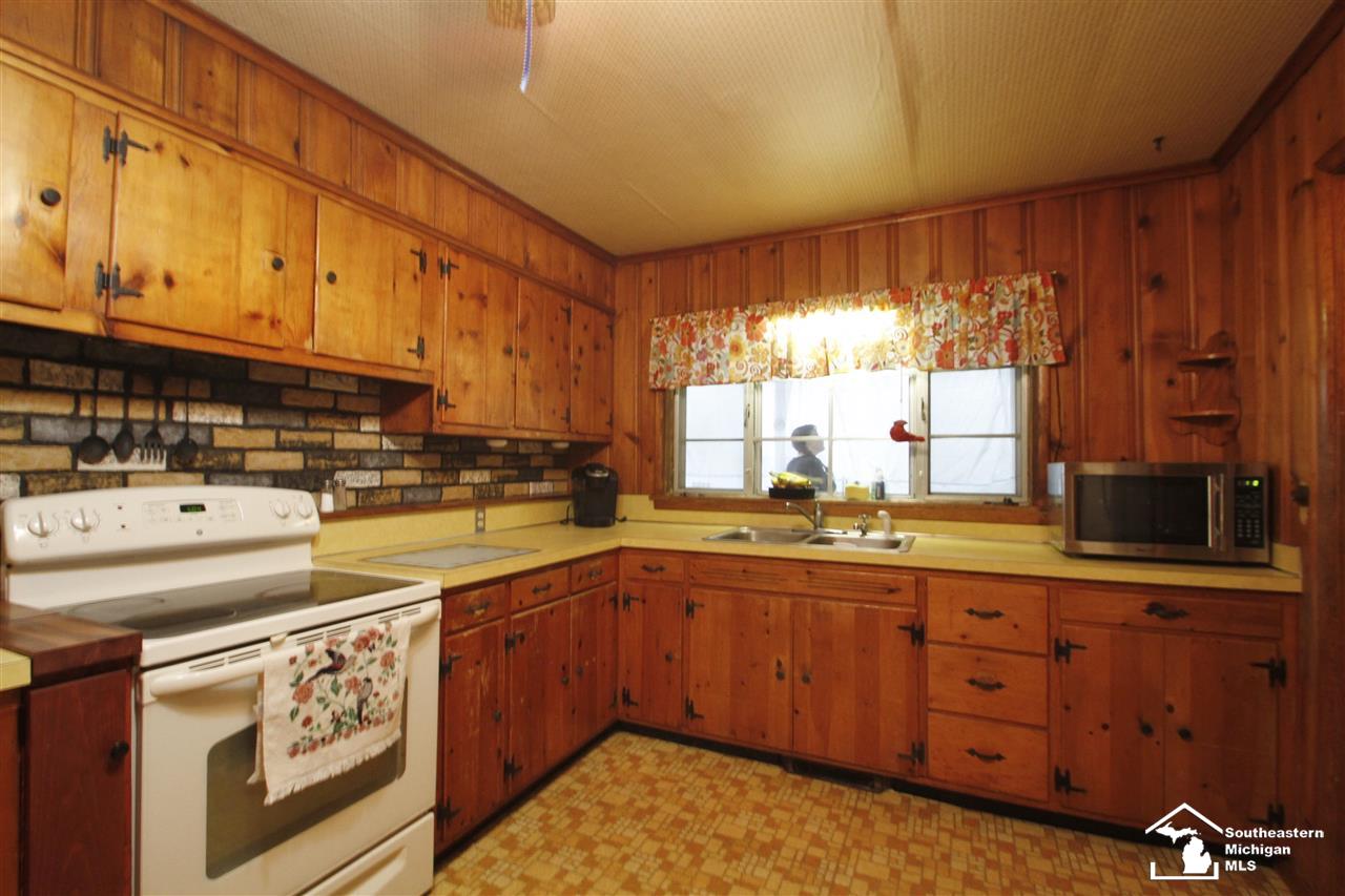 3391 West Temperance Road Lambertville, MI 48144 - Photo 14 of 39