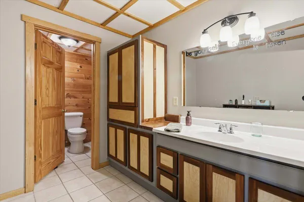 $470,000 | 2356 340th Avenue, Isle, MN 56342