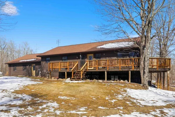 $470,000 | 2356 340th Avenue, Isle, MN 56342