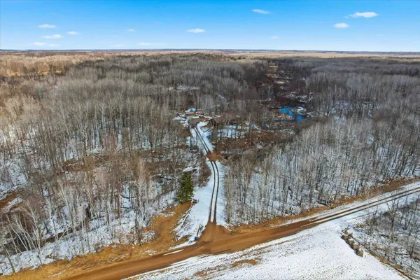 $470,000 | 2356 340th Avenue, Isle, MN 56342