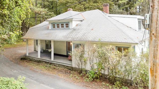 $424,900 | 44 Petrin Heights Road, Claremont, NH 03743