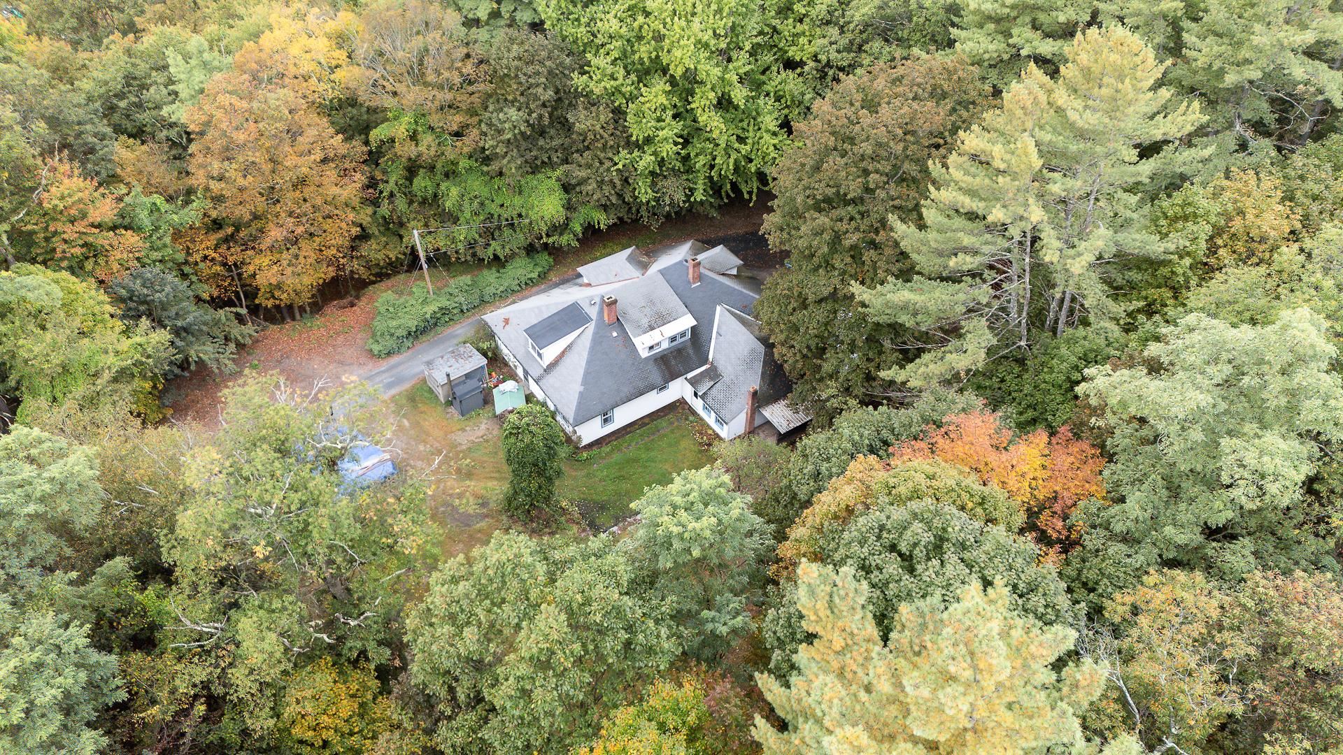 44 Petrin Heights Road Claremont, NH 03743 - Photo 3 of 38