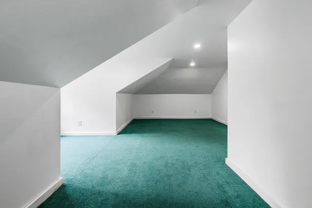 $424,900 | 44 Petrin Heights Road, Claremont, NH 03743