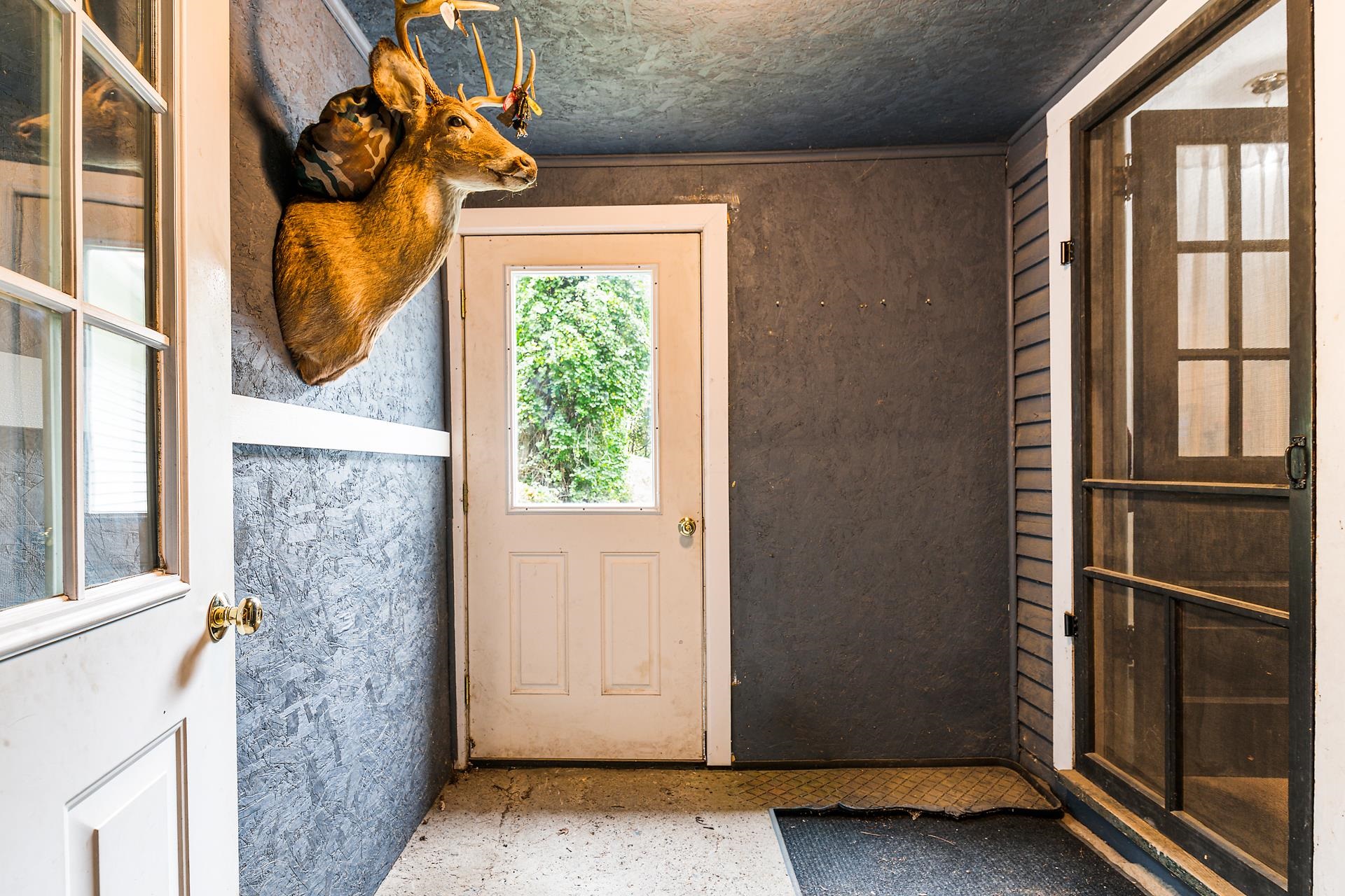 44 Petrin Heights Road Claremont, NH 03743 - Photo 4 of 38