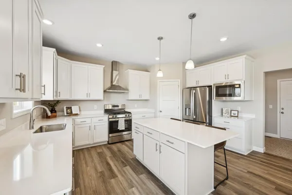 $524,900 | 1423 Woods Road Northeast, Isanti, MN 55040