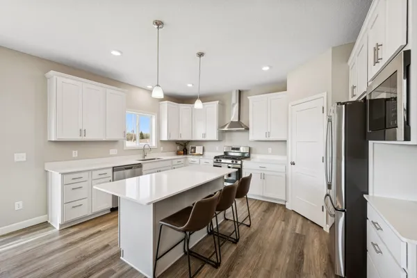 $524,900 | 1423 Woods Road Northeast, Isanti, MN 55040