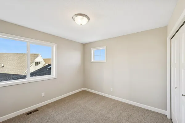 $524,900 | 1423 Woods Road Northeast, Isanti, MN 55040