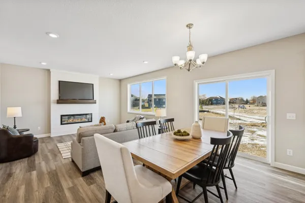 $524,900 | 1423 Woods Road Northeast, Isanti, MN 55040