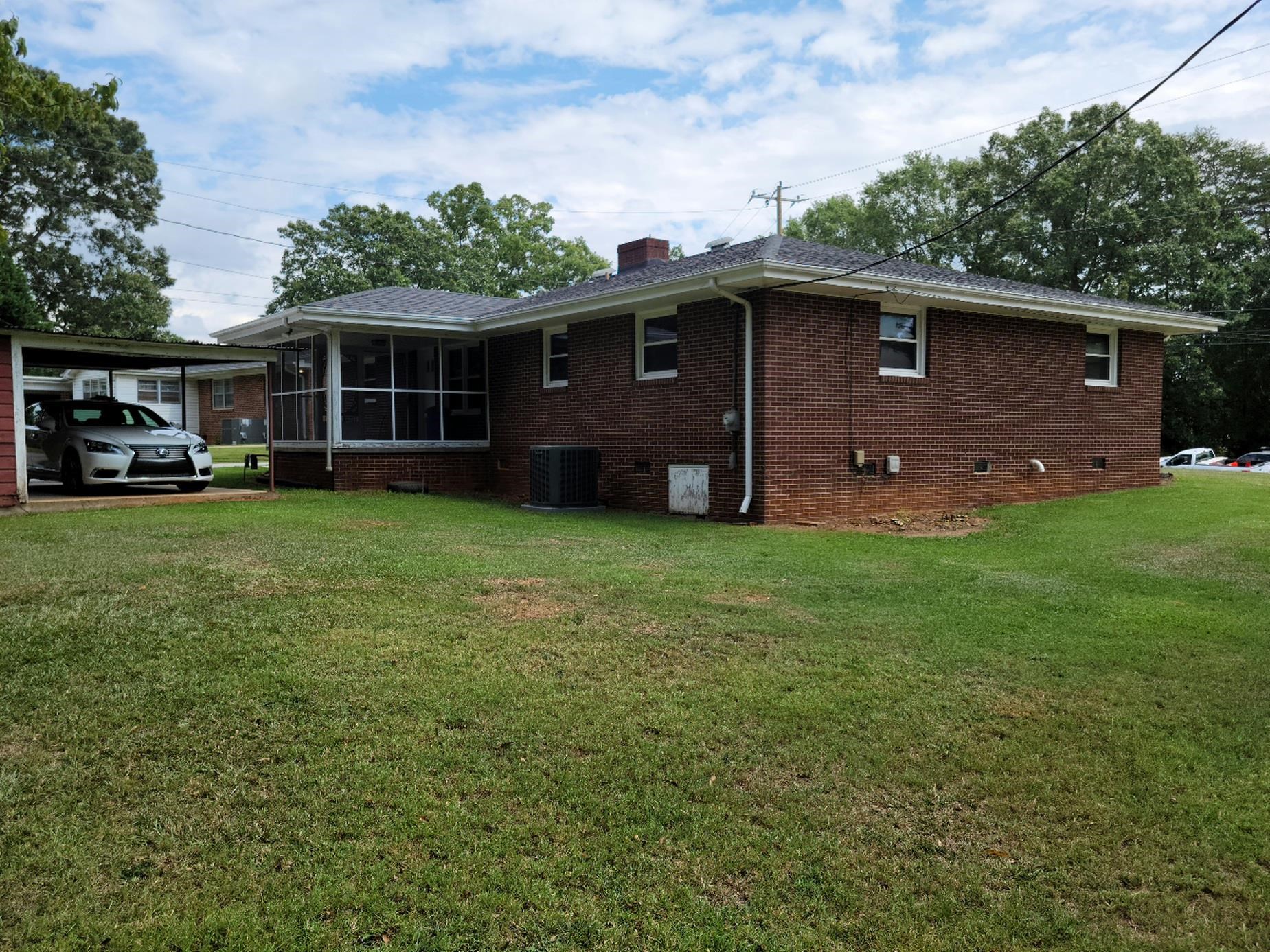 2226 Country Club Road Spartanburg, SC 29302 - Photo 18 of 22 Gallery Image 18