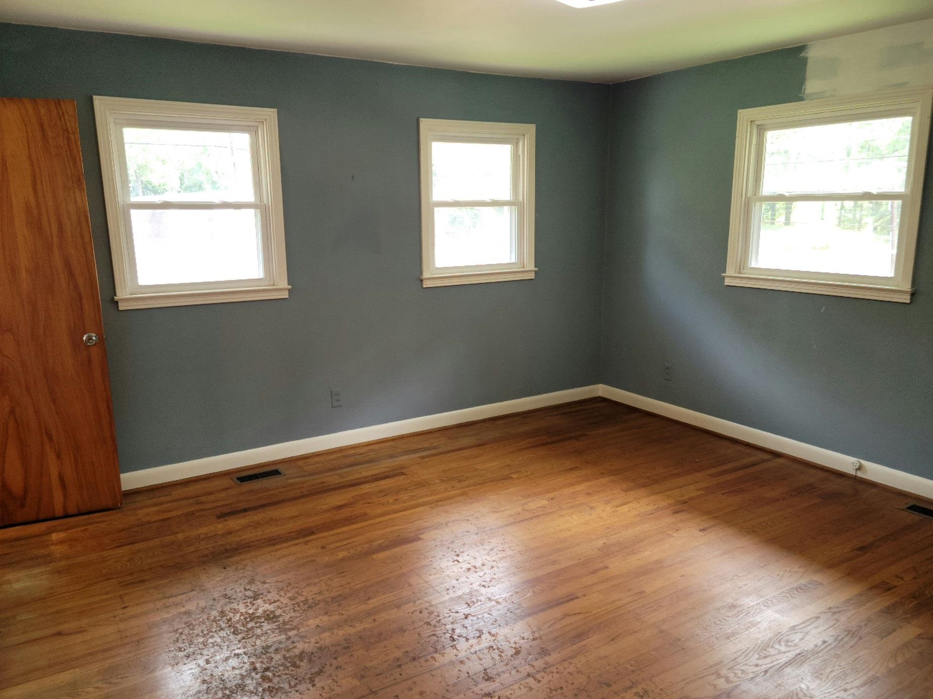2226 Country Club Road Spartanburg, SC 29302 - Photo 7 of 22 Gallery Image 7