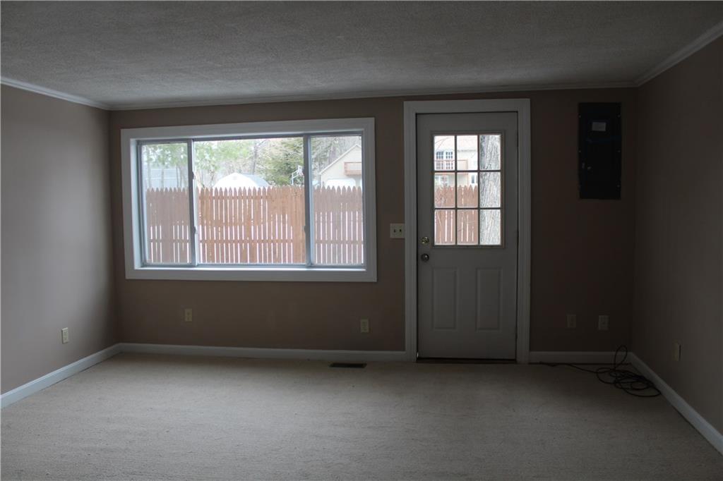 26 Prospect Street Springvale, ME 04083 - Photo 4 of 14 Photo