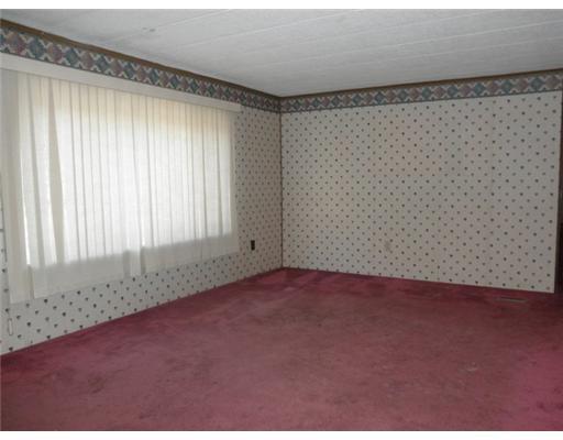 322 Bennett Road New Gloucester, ME 04260 - Photo 5 of 13 Living Room.