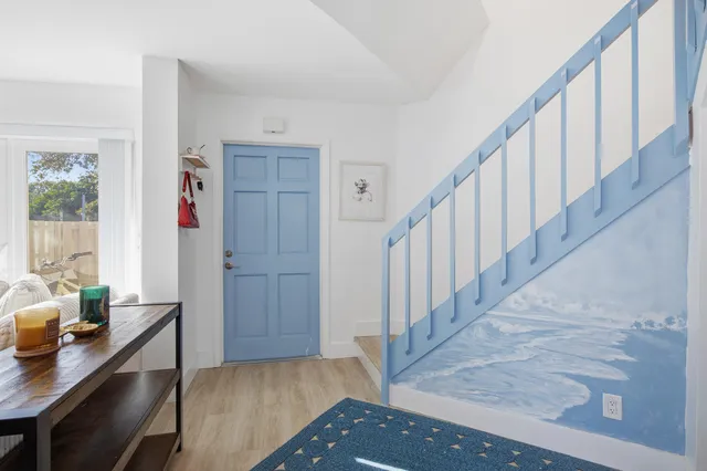 a view of entryway and workspace