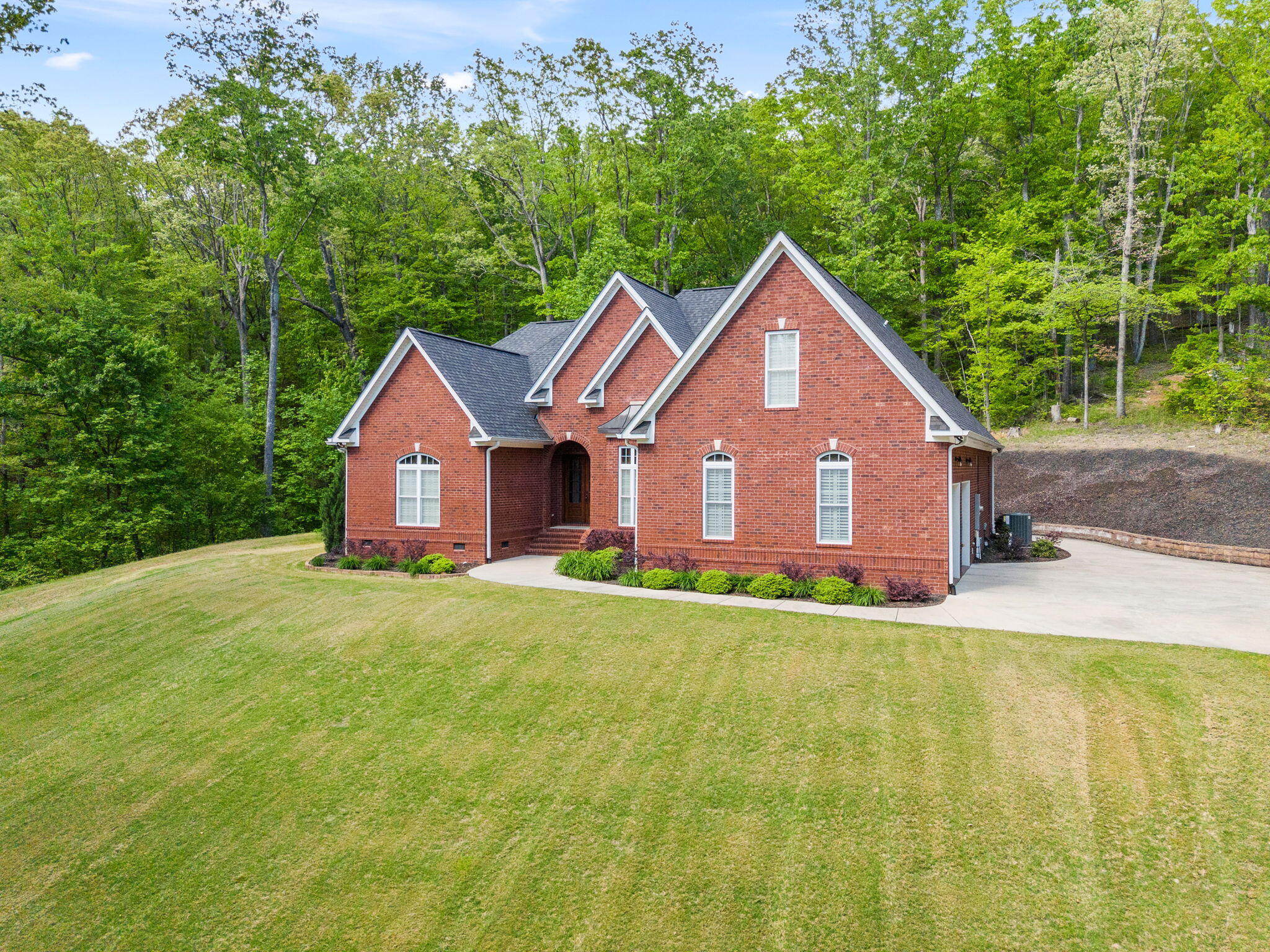 680 Skillet Gap Road Chattanooga, TN 37419 - Photo 2 of 65 2-web-or-mls-Skillet Gap Contrast-CHATTA