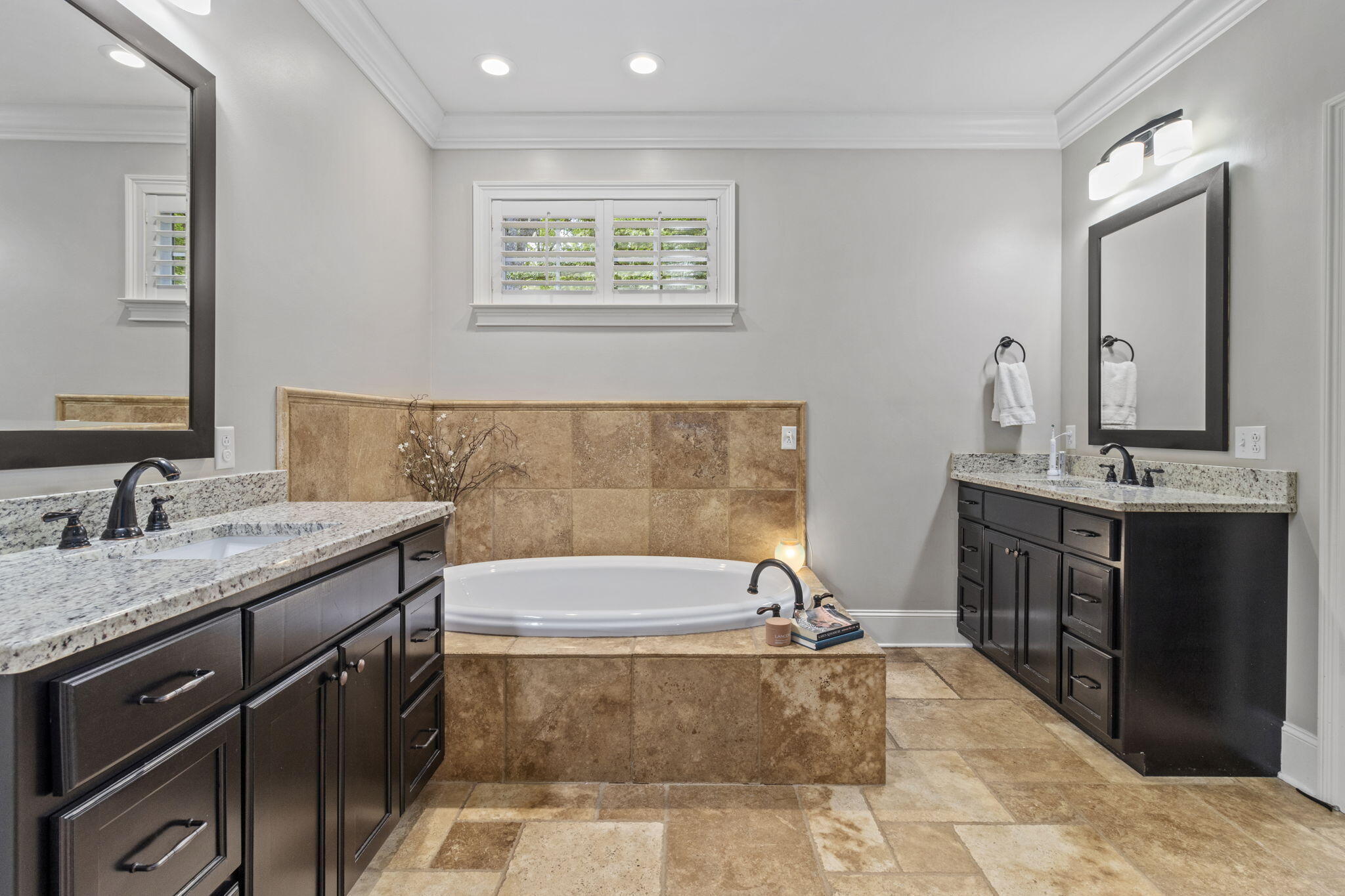 680 Skillet Gap Road Chattanooga, TN 37419 - Photo 32 of 65 Primary bath