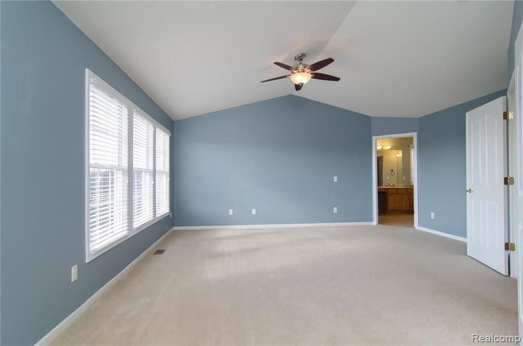 620 Bliss Drive Rochester Hills, MI 48307 - Photo 19 of 38