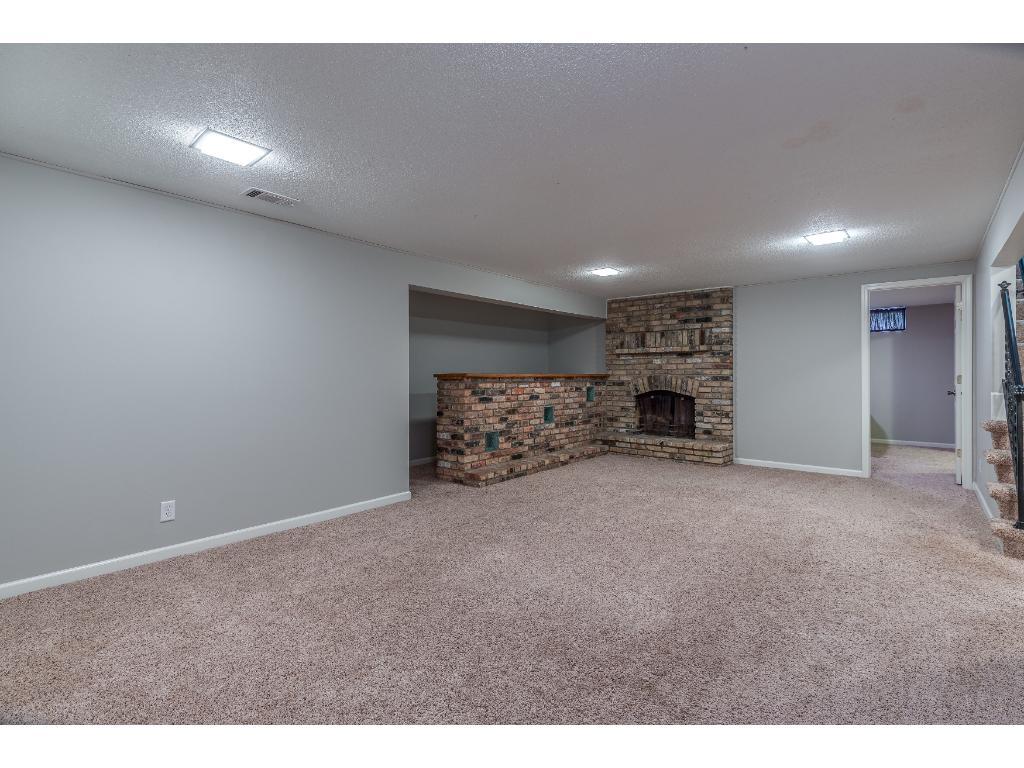 4250 Golden Valley Road Golden Valley, MN 55422 - Photo 22 of 24