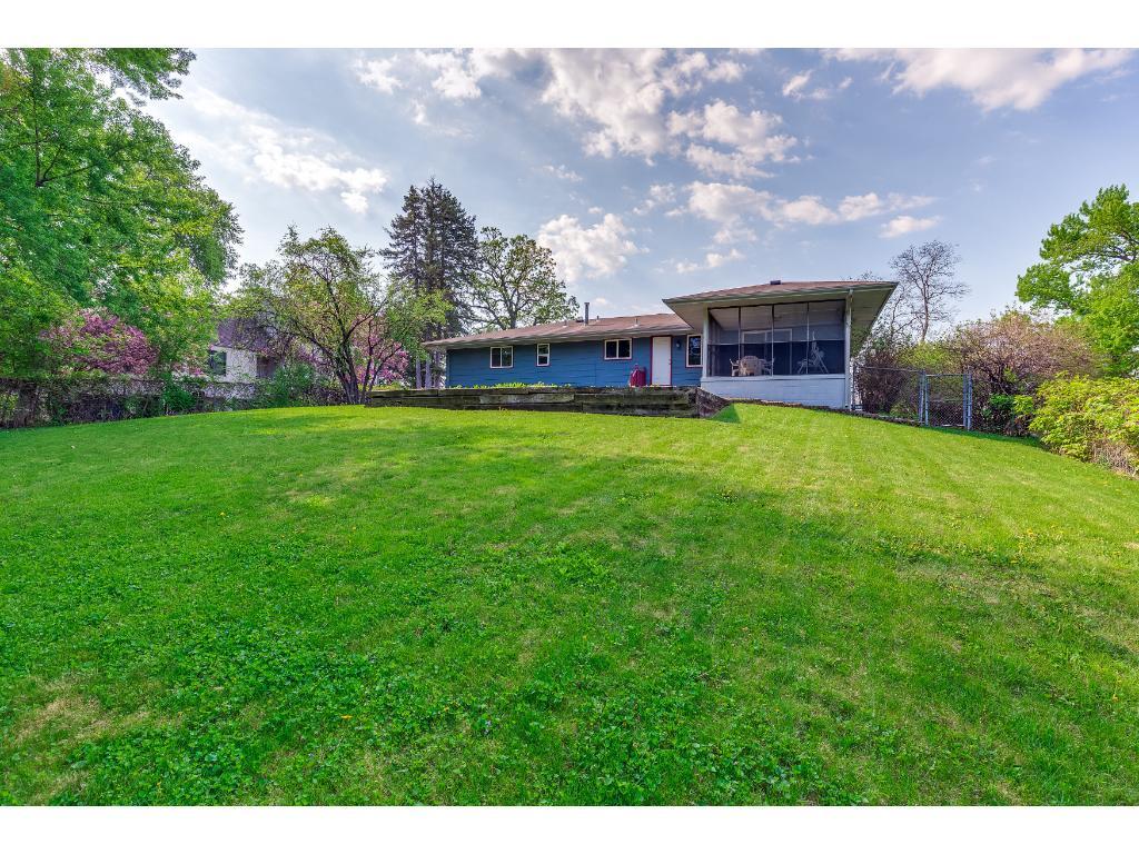 4250 Golden Valley Road Golden Valley, MN 55422 - Photo 23 of 24