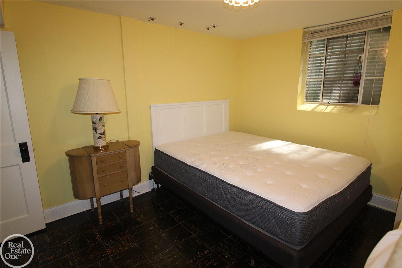 705 Trombley Road Grosse Pointe Park, MI 48230 - Photo 43 of 54