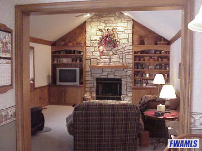 6024 Spring Pond Road Fort Wayne, IN 46845 - Photo 7 of 10