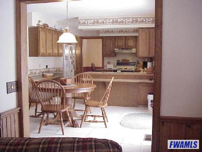 6024 Spring Pond Road Fort Wayne, IN 46845 - Photo 8 of 10