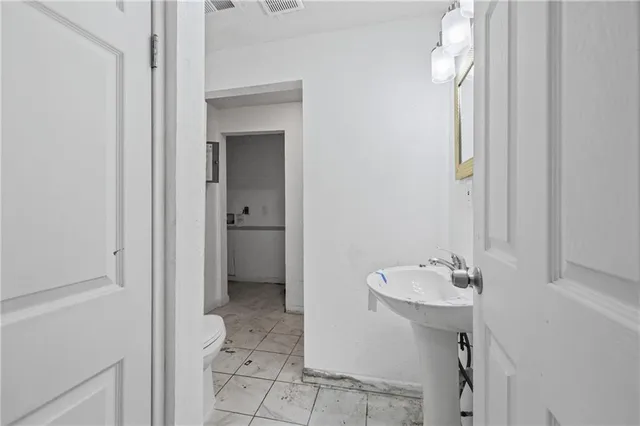 $144,900 | 610 St Louis Avenue, Excelsior Springs, MO 64024