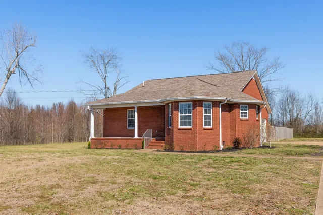 $320,000 | 798 Monument Road, Summertown, TN 38483