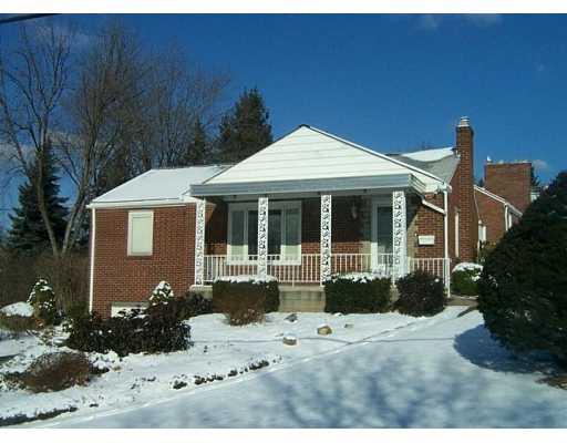 1962 Borland Road Pittsburgh, PA 15243 - Photo 1 of 6 Gallery Image 1