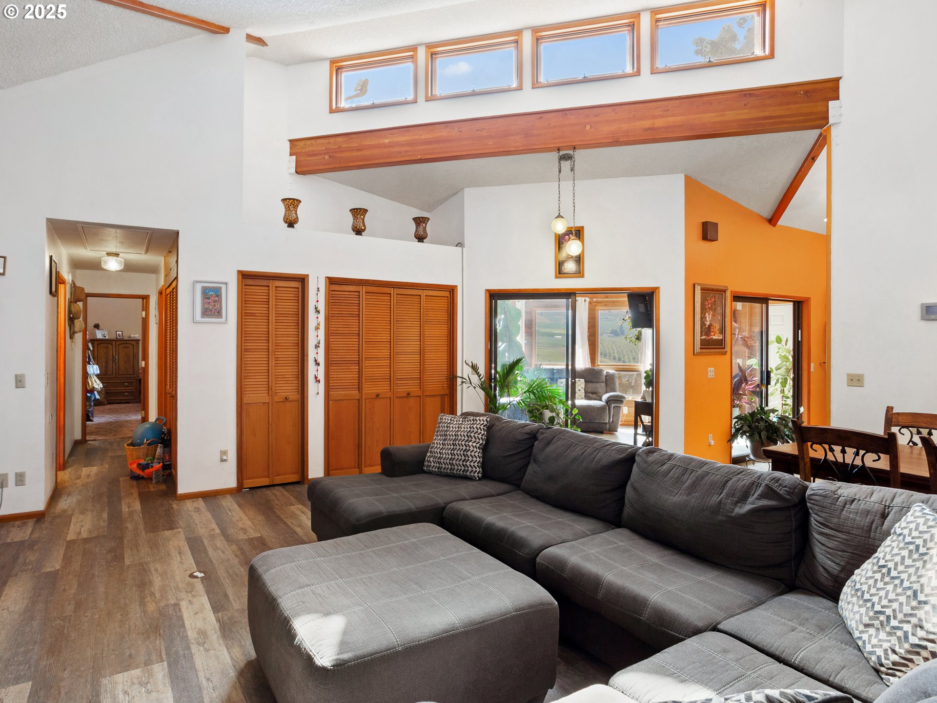 2018 Steele Road The Dalles, OR 97058 - Photo 20 of 36 a living room with furniture and a large window