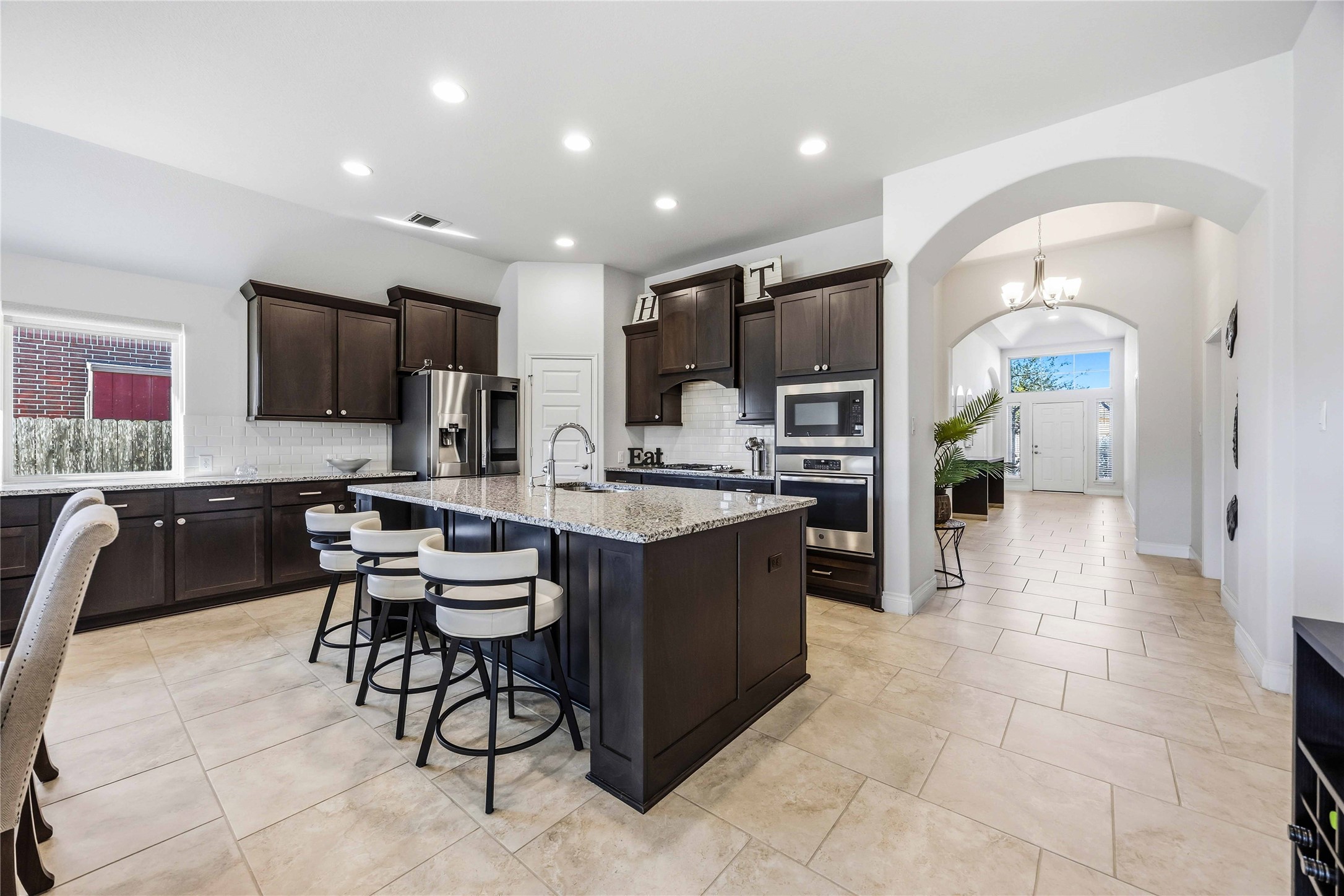 2726 Cutter Court Manvel, TX 77578 - Photo 19 of 44 Kitchen