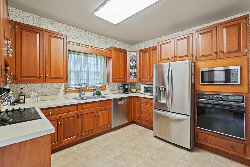 126 Coal Bluff Road Finleyville, PA 15332 - Photo 11 of 46