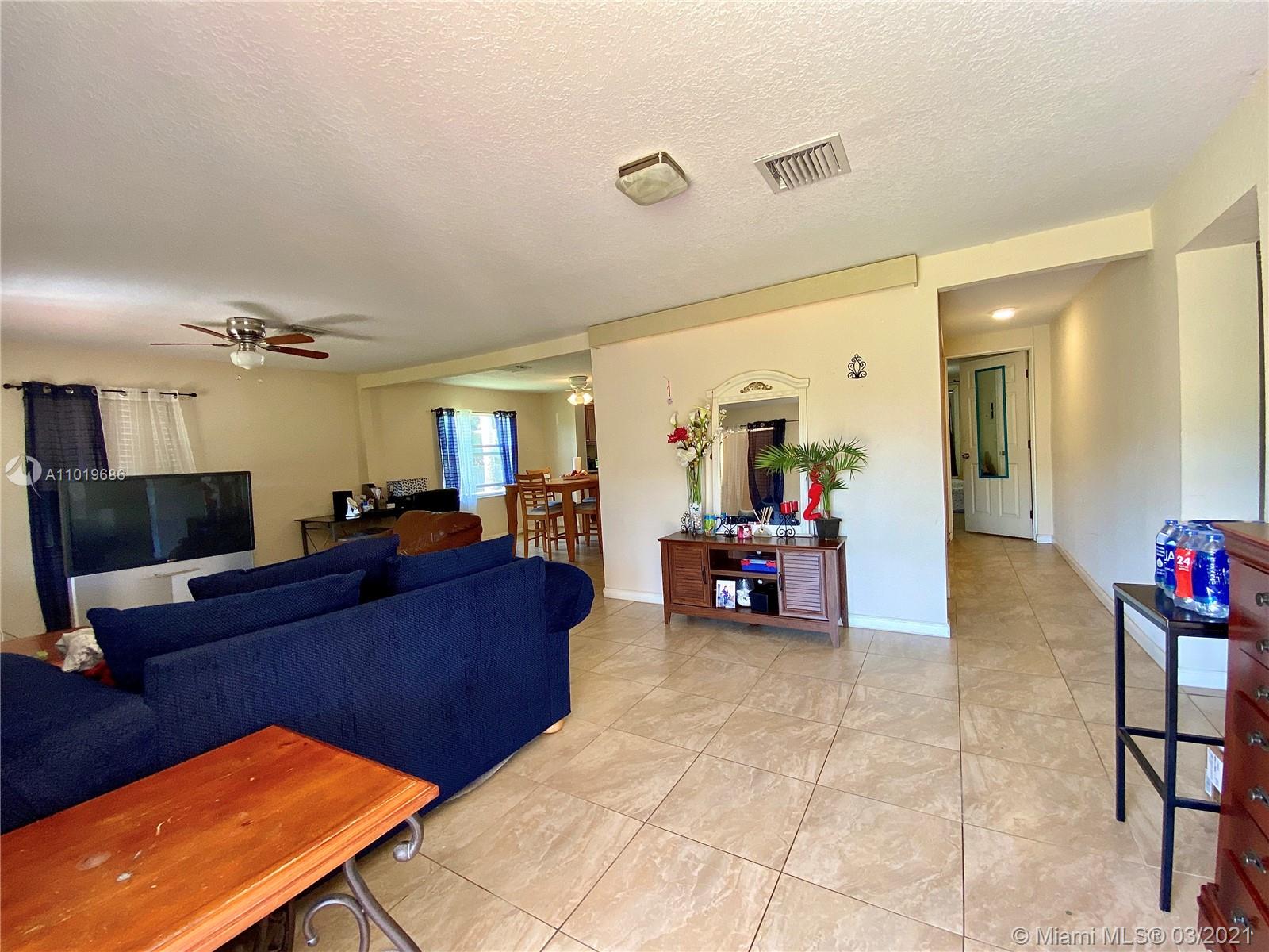 4951 Jorgensen Road Fort Pierce, FL 34981 - Photo 8 of 29 Gallery Image 8