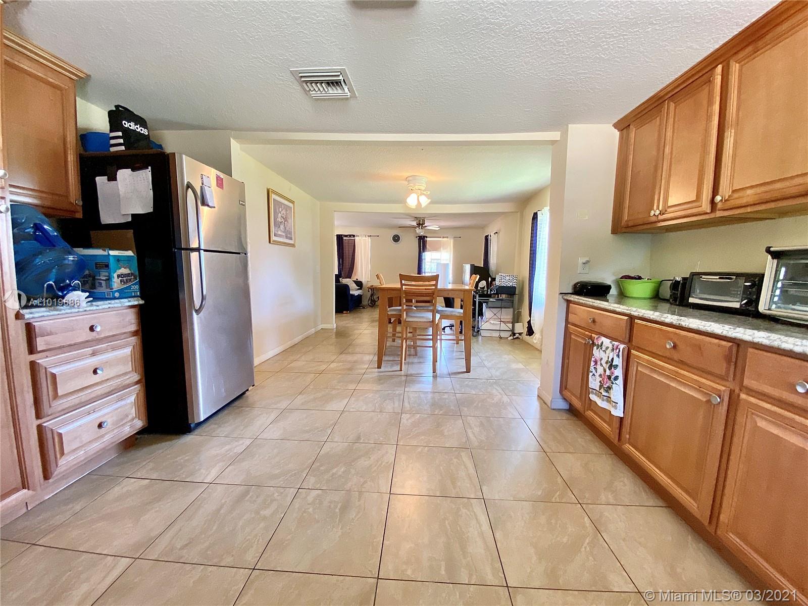 4951 Jorgensen Road Fort Pierce, FL 34981 - Photo 10 of 29 Gallery Image 10