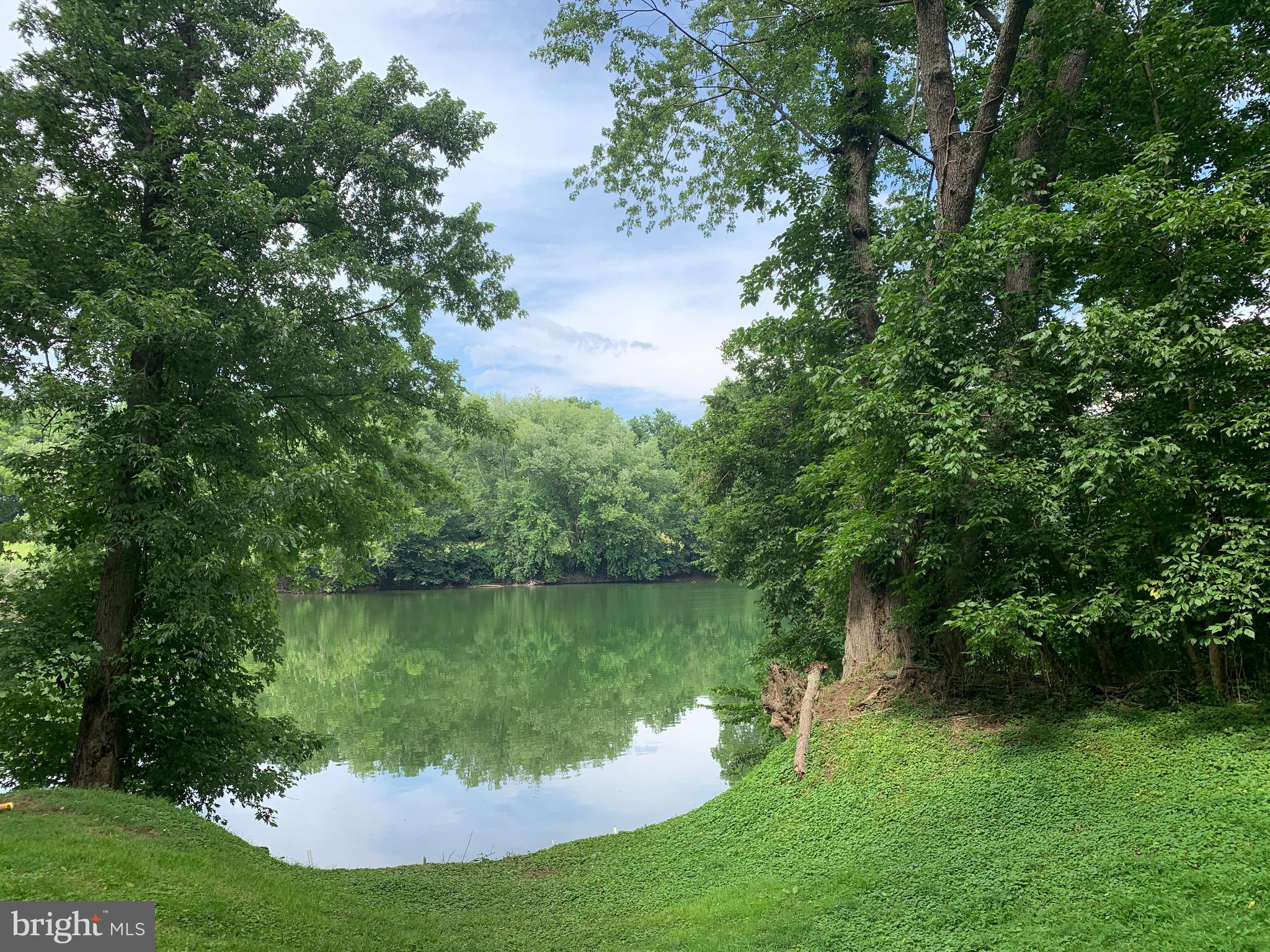 7095 Howellsville Road Boyce, VA 22620 - Photo 2 of 22 Shenandoah River Parcel with easy access to water
