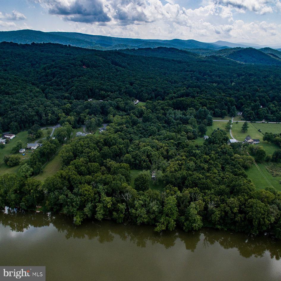 7095 Howellsville Road Boyce, VA 22620 - Photo 7 of 22 Mountain views