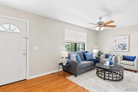 $319,900 | 4 Voyager Drive, St. Peters, MO 63376