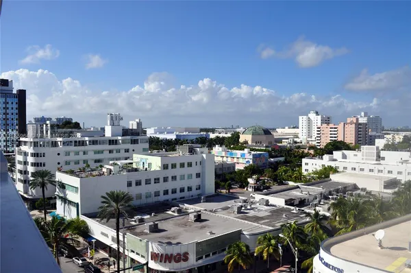 $3,500 | 100 Lincoln Road, Unit 910, Miami Beach, FL 33139