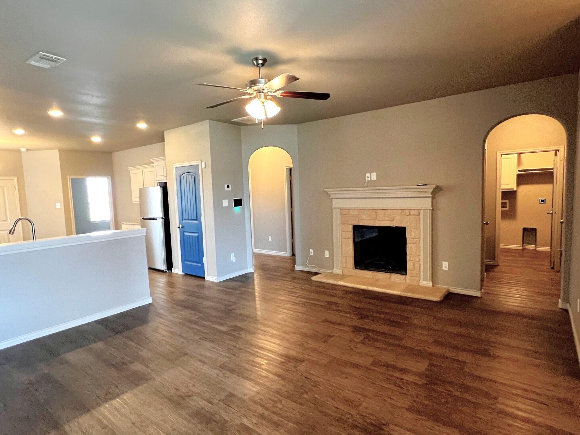 7609 86th Street Lubbock, TX 79424 - Photo 5 of 15 9