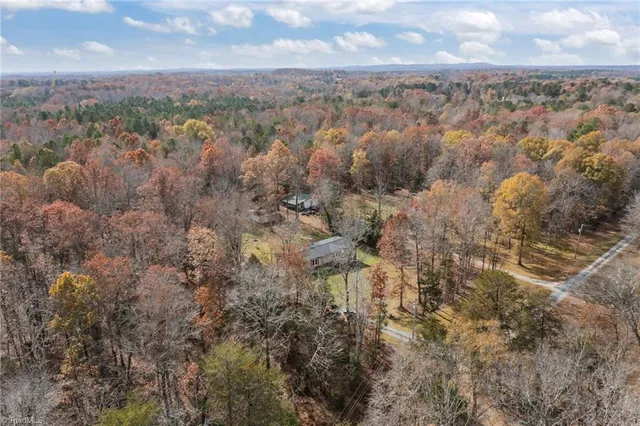 $249,900 | 3829 Gayle Drive, Haw River, NC 27258