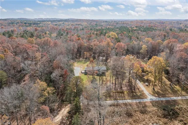 $249,900 | 3829 Gayle Drive, Haw River, NC 27258