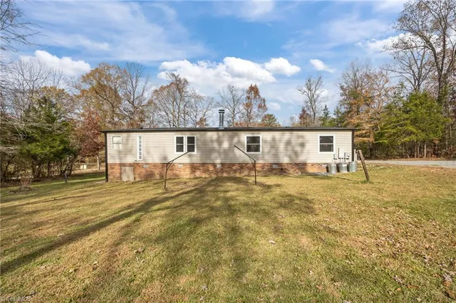 $249,900 | 3829 Gayle Drive, Haw River, NC 27258