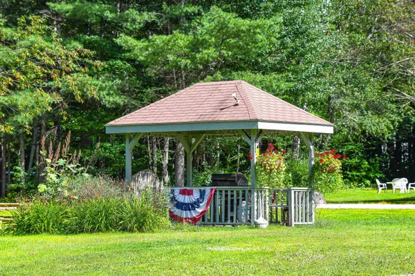 $299,900 | 2 C Seasons At Attitash Road, Bartlett, NH 03860