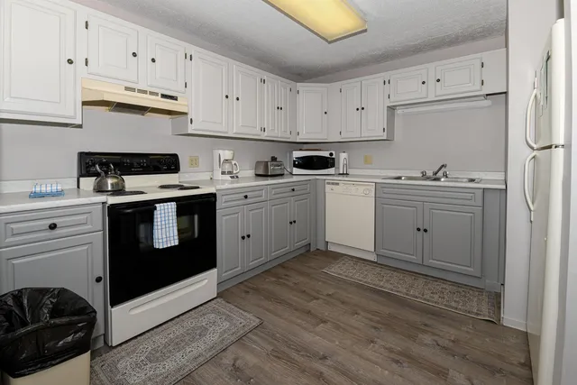 $309,000 | 2 C Seasons At Attitash Road, Bartlett, NH 03860