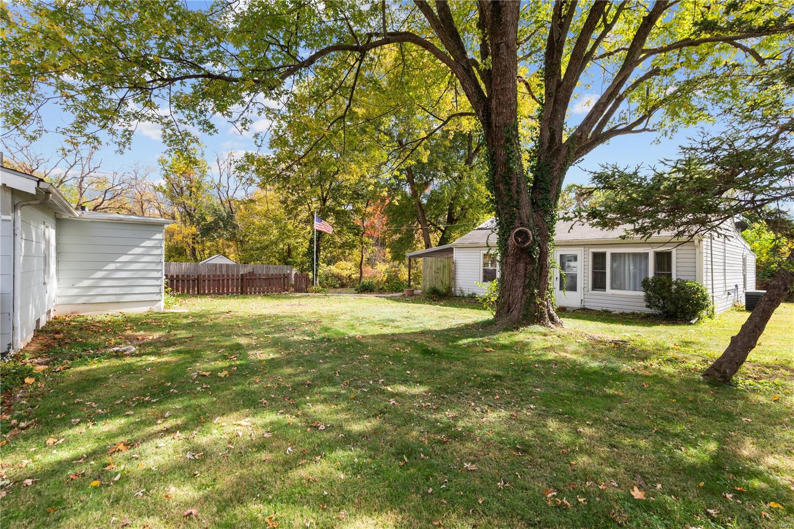 9910 N Road Fairview Heights, IL 62208 - Photo 23 of 24
